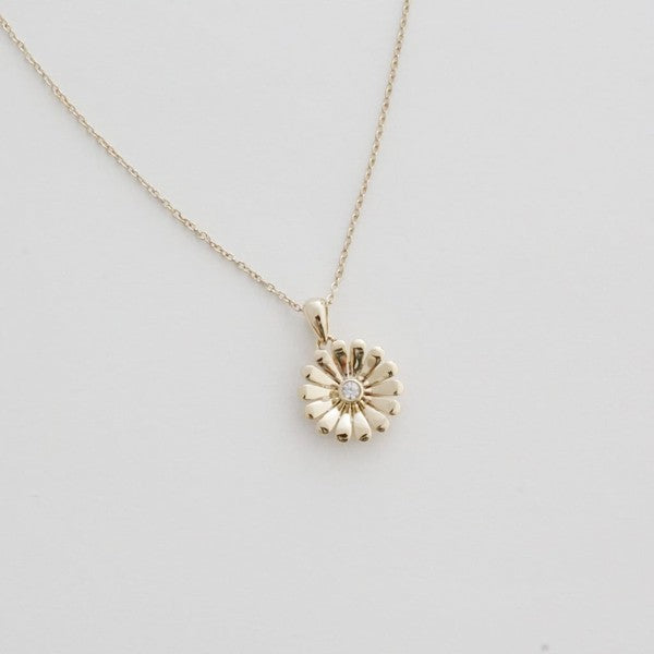 Bloom Flower Necklace