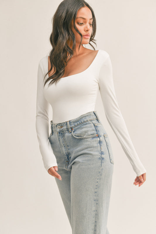 Jade Long Sleeve Bodysuit || White