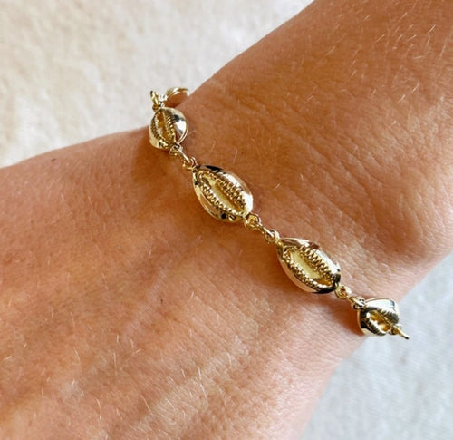 18k Gold Filled Cowrie Shell Bracelet